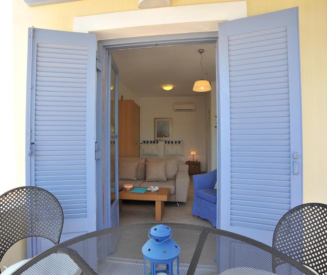 Fistikies Holiday Apartments Aegina Zimmer foto